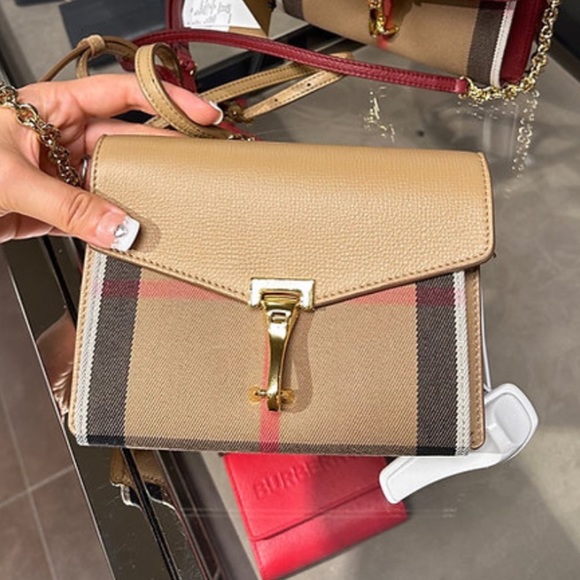 BURBERRY Baby Macken Handbag - Picture 2 of 4